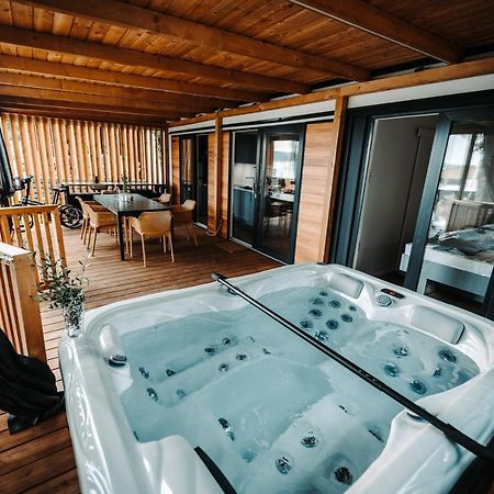 Sea House Shade, Pool & Jacuzzi - Privilege Point Camping & Villas เซลเซ ภายนอก รูปภาพ